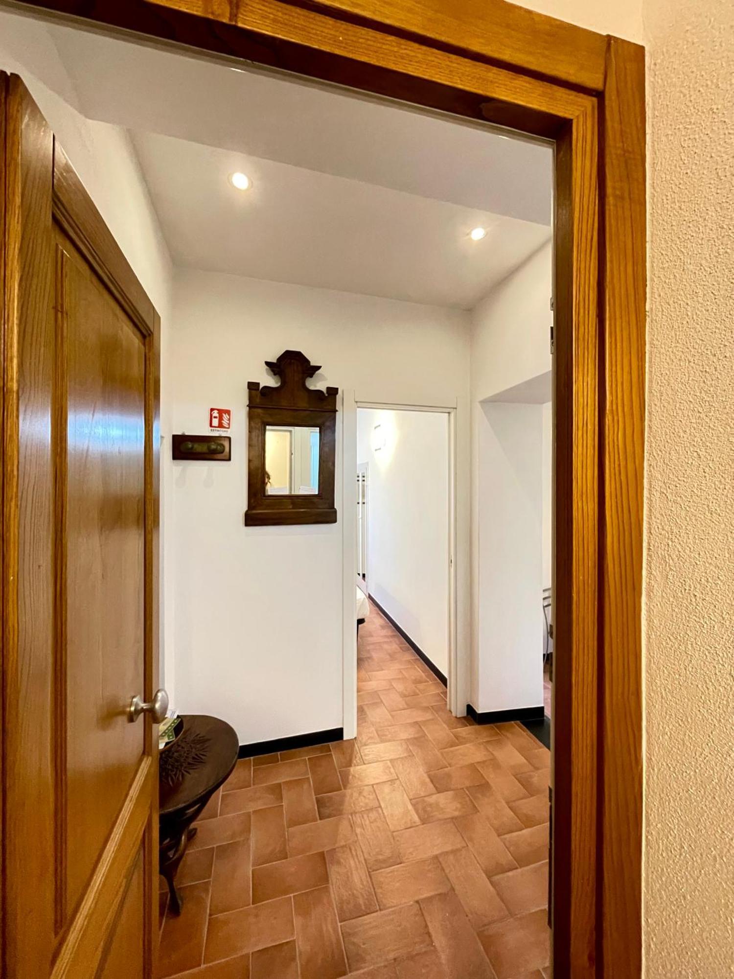 Camere Francesca Вернаца Екстериор снимка